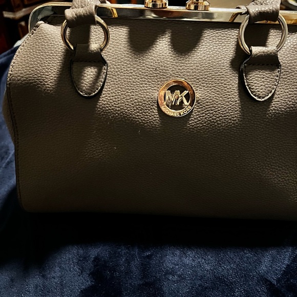 Beautiful bag - Picture 3 of 3